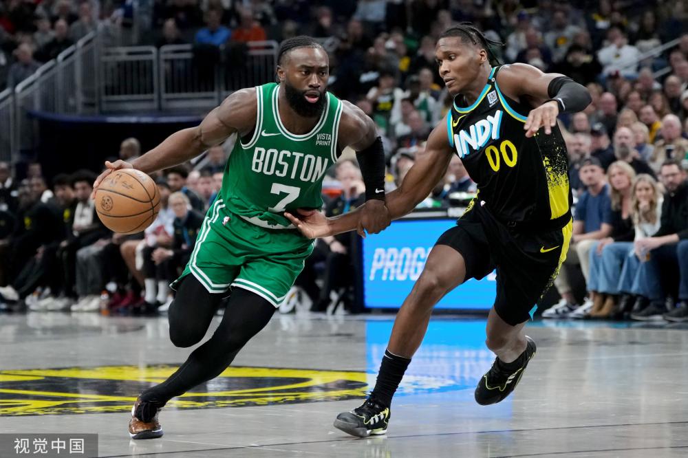 步展现出其 步展现出其