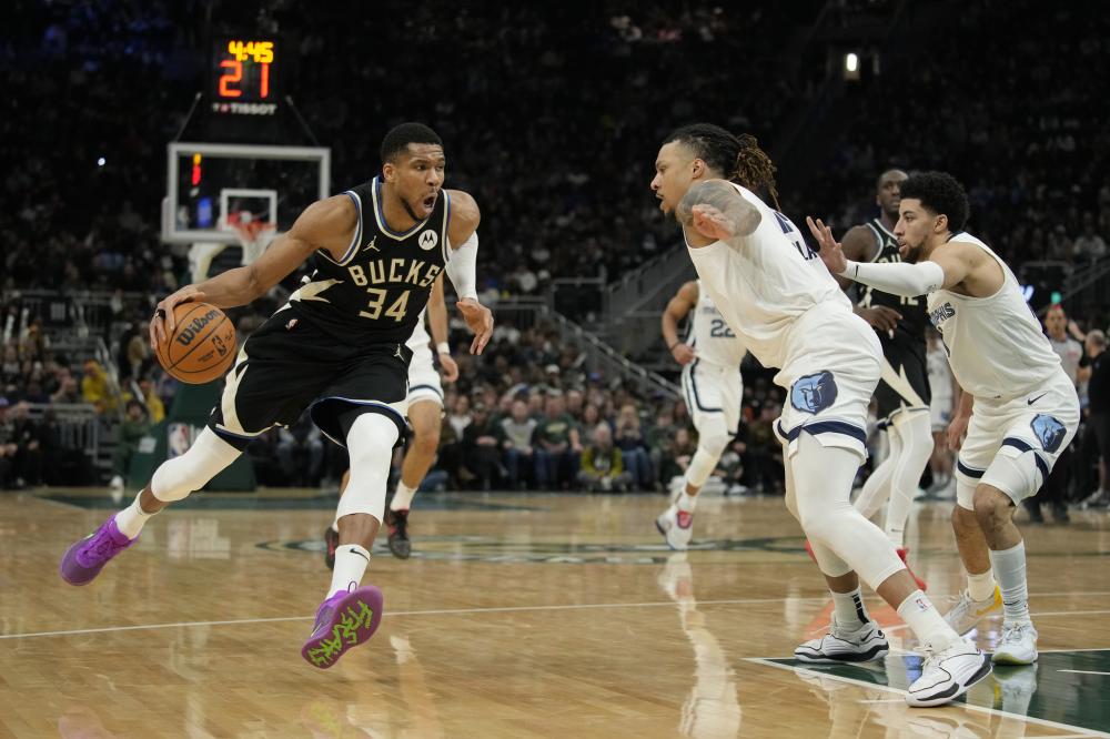 越的表现 越的表现